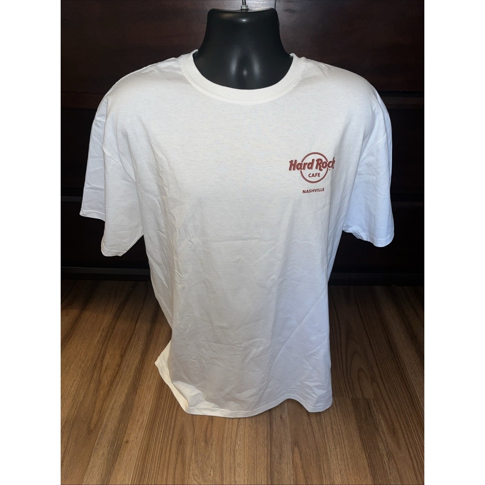 NWT Hard Rock Cafe Nashville White Graphic T-shirt Size XL Short Sleeve